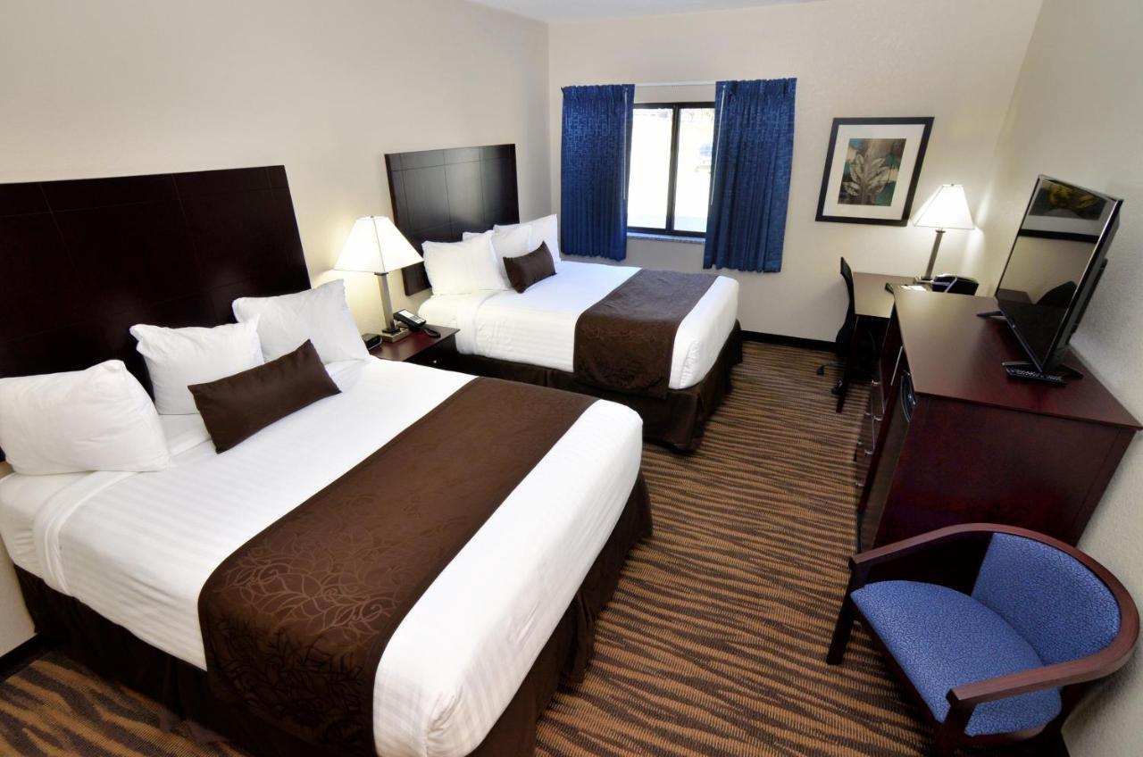Cobblestone Inn & Suites - Manning Eksteriør billede