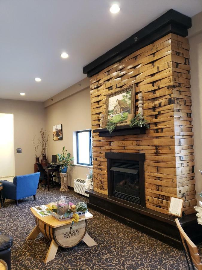 Cobblestone Inn & Suites - Manning Eksteriør billede