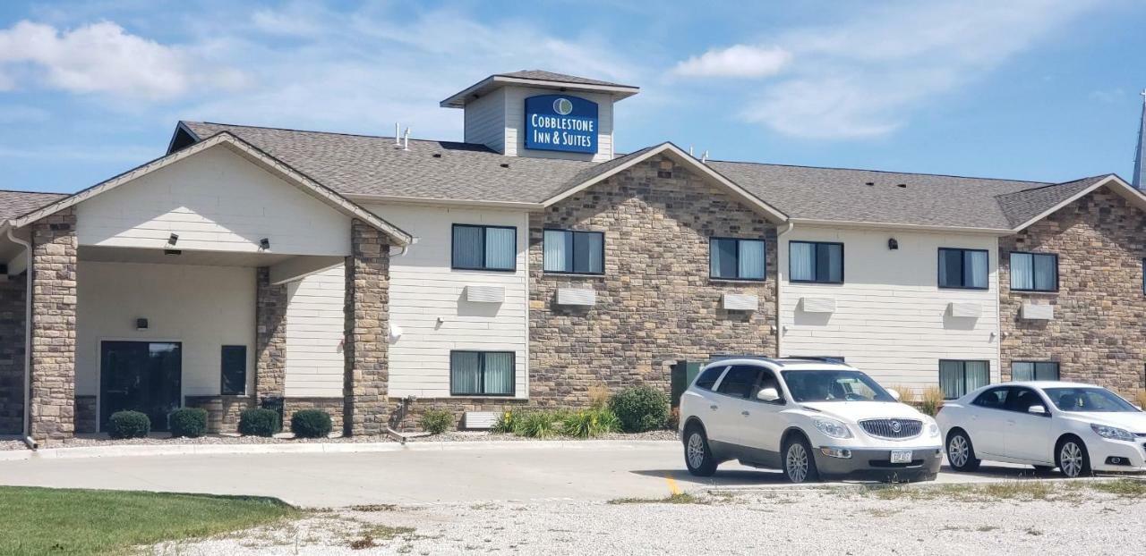 Cobblestone Inn & Suites - Manning Eksteriør billede